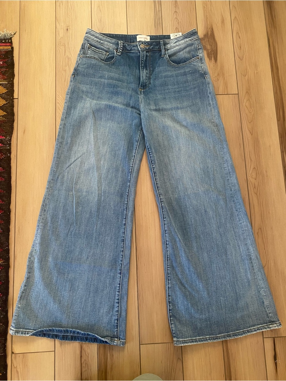 Driftwood size 32 Wide Leg Women's Jeans in Light Blue